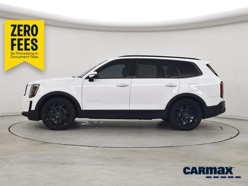 White 2022 Kia Telluride SX