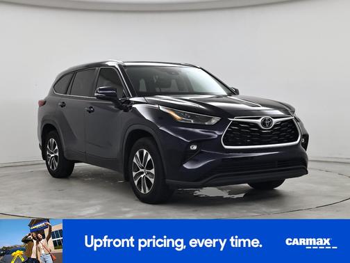 Blue 2023 Toyota Highlander XLE