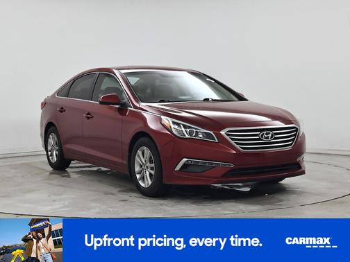 Red 2015 Hyundai SONATA SE