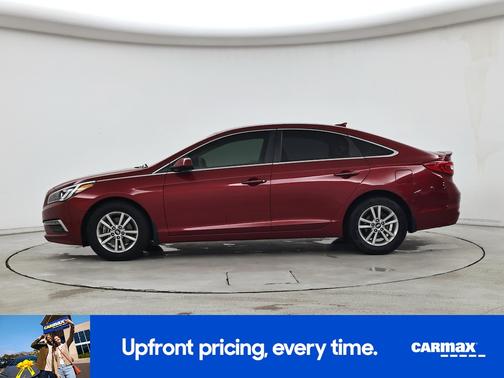 Red 2015 Hyundai SONATA SE