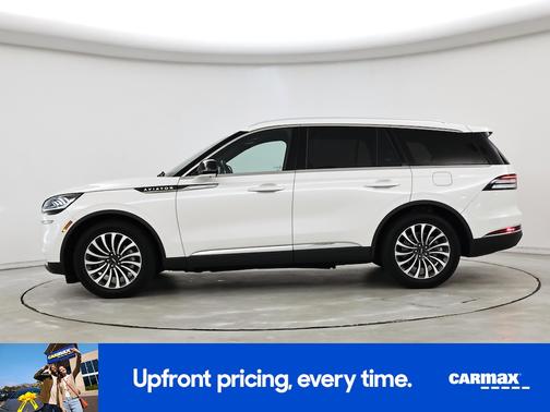 White 2022 Lincoln Aviator Reserve