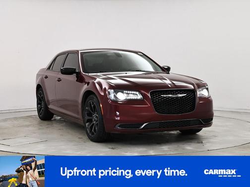 2019 Chrysler 300 Touring