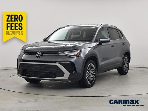 Gray 2025 Volkswagen Taos SE