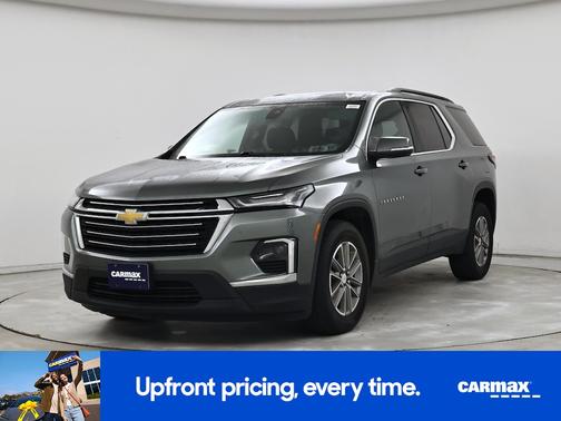 Silver 2023 Chevrolet Traverse LT Cloth
