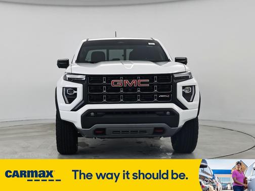 2023 GMC Canyon AT4