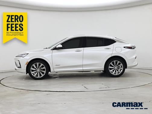 White 2024 Buick Envista Avenir