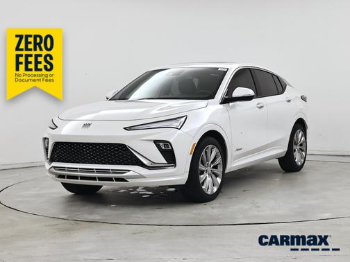 White 2024 Buick Envista Avenir