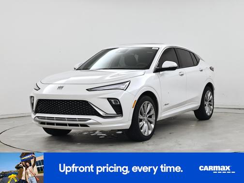 White 2024 Buick Envista Avenir