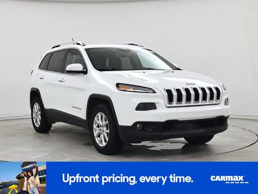 White 2018 Jeep Cherokee Latitude