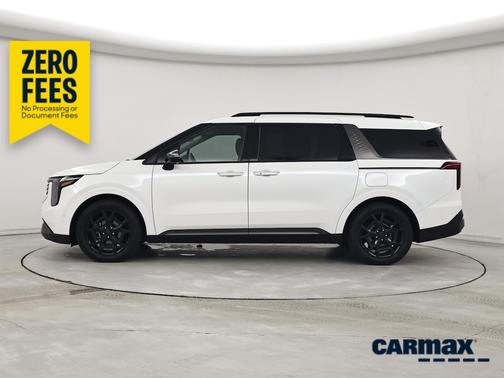 White 2026 Kia Carnival SX Prestige