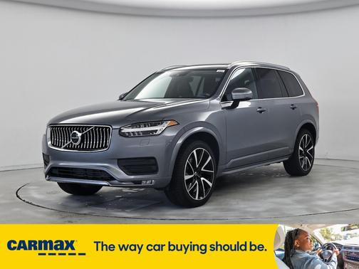 2020 Volvo XC90 T6 Momentum
