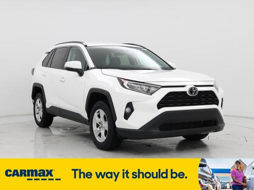 2020 Toyota RAV4 XLE