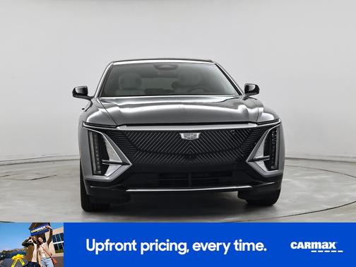 Gray 2024 Cadillac LYRIQ Luxury 2