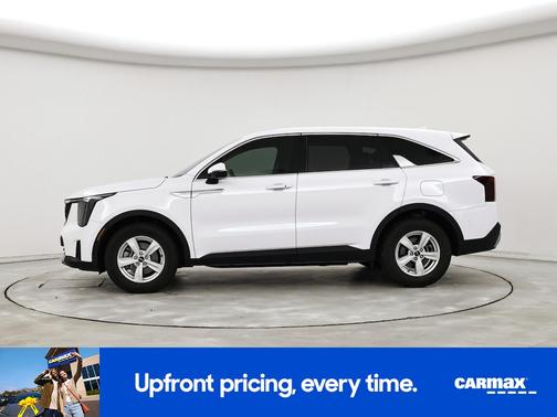 2025 Kia Sorento LX