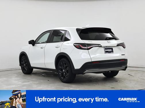 White 2023 Honda HR-V Sport