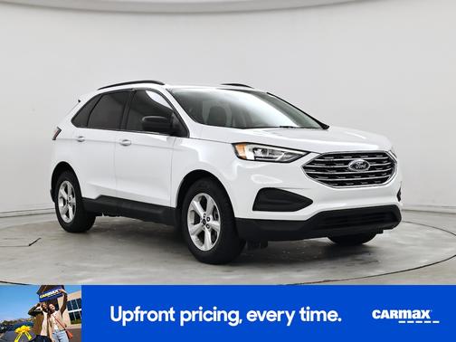 White 2022 Ford Edge SE