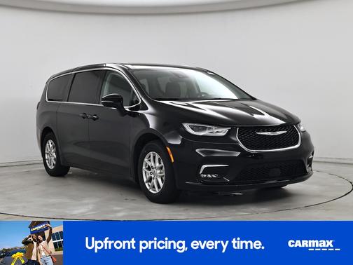 Black 2024 Chrysler Pacifica Touring L