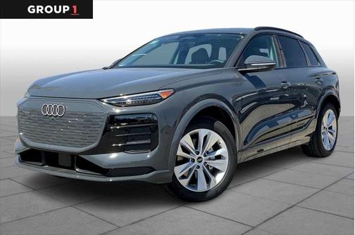 2025 Audi Q6 e-tron Premium Plus