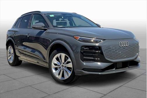 2025 Audi Q6 e-tron Premium Plus