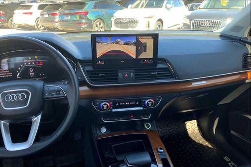 2023 Audi Q5 45 S line Premium Plus