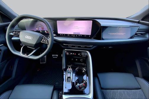 Mythos Black me 2026 Audi SQ5 3.0T Premium Plus