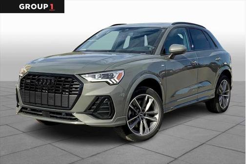 2025 Audi Q3 Premium 45 TFSI S line quattro Tiptronic