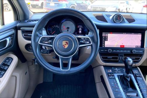 2019 Porsche Macan S
