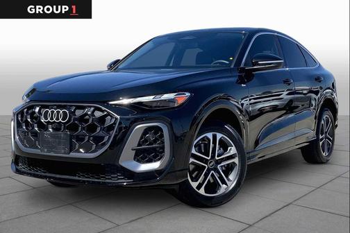 Mythos Black Metallic 2025 Audi Q5 Premium TFSI quattro S tronic