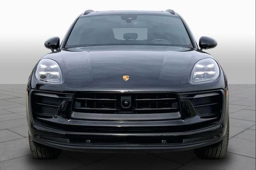 Black 2023 Porsche Macan Macan