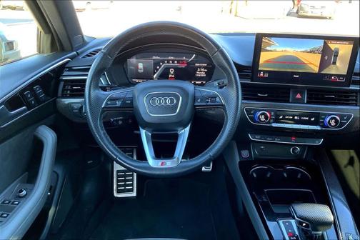 2022 Audi S4 Premium Plus TFSI quattro Tiptronic