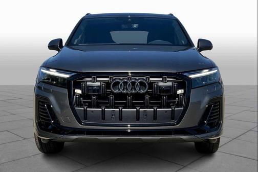 2026 Audi Q7 55 Premium Plus