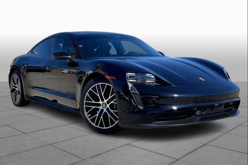 2022 Porsche Taycan 