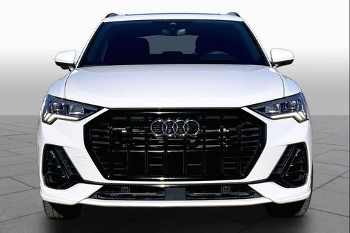 Ibis White 2023 Audi Q3 45 S line Premium Plus