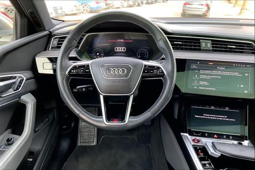 2023 Audi e-tron S Sportback Premium Plus quattro