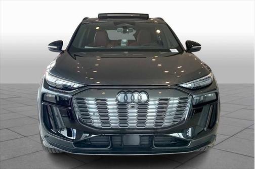 2025 Audi SQ6 e-tron Premium Plus quattro