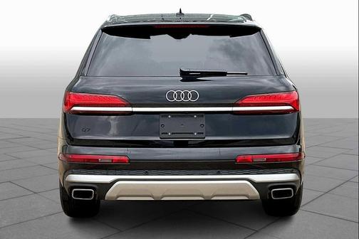 2025 Audi Q7 55 Premium