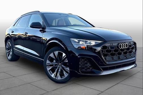 Mythos Black me 2027 Audi Q8 55 Premium Plus