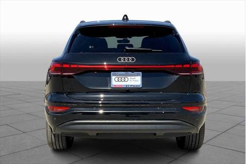 2025 Audi Q6 e-tron Premium