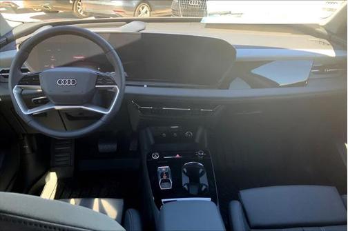 2025 Audi Q6 e-tron Premium Plus quattro