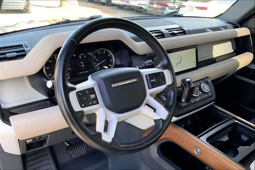 2023 Land Rover Defender 90 X-Dynamic SE