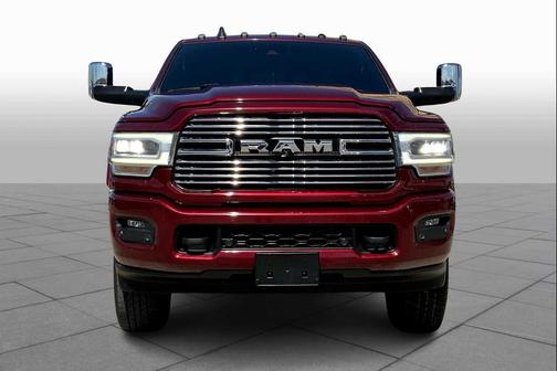2019 RAM 2500 Laramie Crew Cab 4x4 6'4' Box