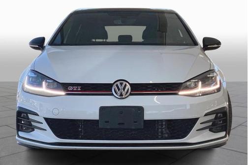 Photo 3 of 32 of 2021 Volkswagen Golf GTI 2.0T SE