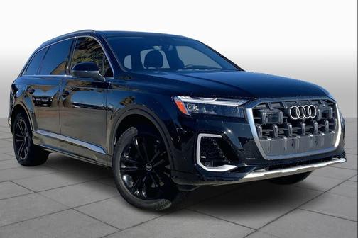 2025 Audi Q7 55 Premium Plus