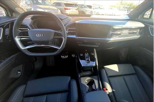 2025 Audi Q4 e-tron Sportback Premium Plus 55 quattro
