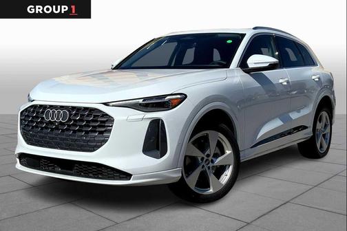 Glacier White m 2025 Audi Q5 Premium Plus TFSI quattro S tronic SUV