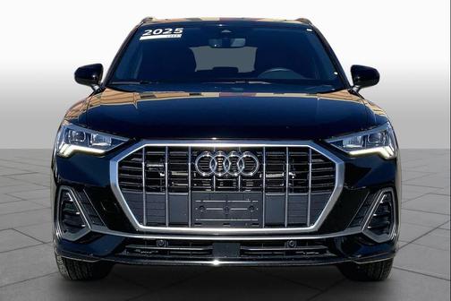 2025 Audi Q3 45 S line Premium Plus