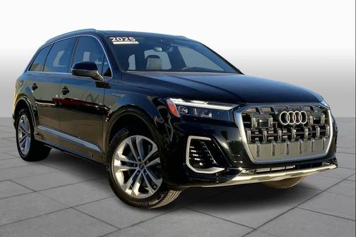 2025 Audi Q7 55 Premium Plus