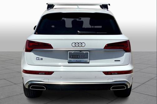 Ibis White 2022 Audi Q5 45 S line Premium