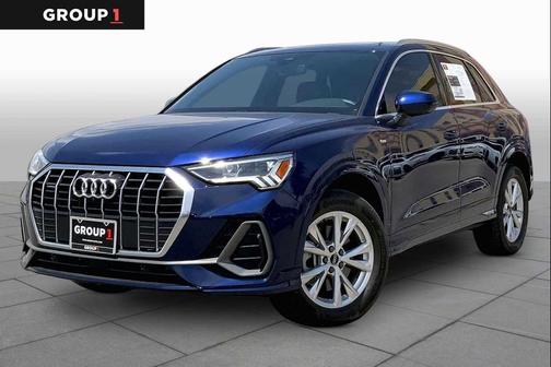 Navarra Blue Metallic 2025 Audi Q3 45 S line Premium Plus