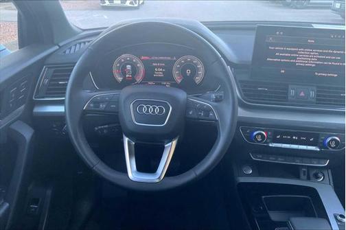 2025 Audi Q5 45 S line Premium